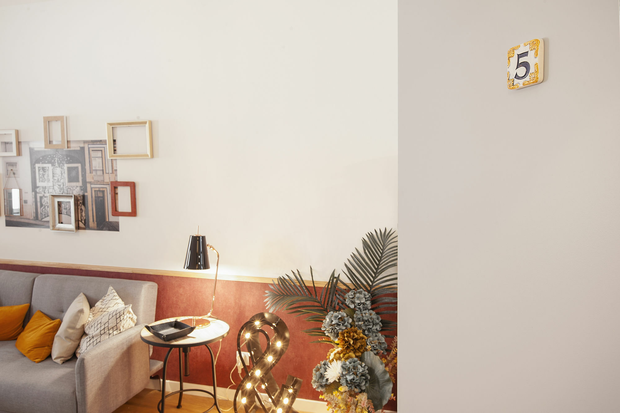 Sweet Inn Apartment - Sao Bento Lisbon Luaran gambar